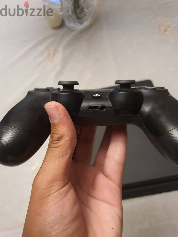 ps4 slim 500Gb 3