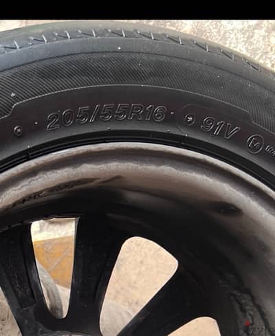 كوتش ٥٠ الف كيلو حاله ٧٠٪؜ lassa 205/55R16