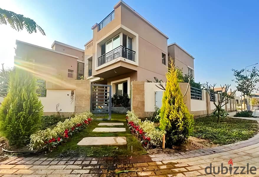 Villa For Sale 240M Prime Location in Taj City New Cairo 0