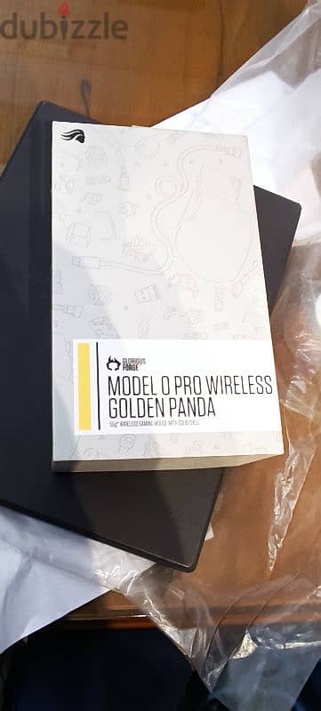 Glorious Model O Pro Wireless Golden Panda 1