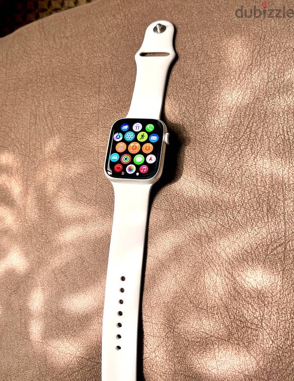 apple watch series 8 4