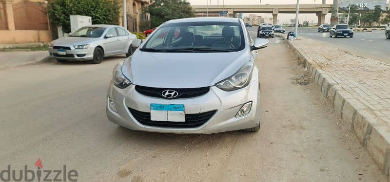 Hyundai Elantra 2013 1