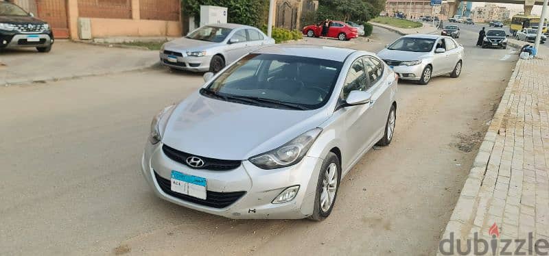 Hyundai Elantra 2013 2