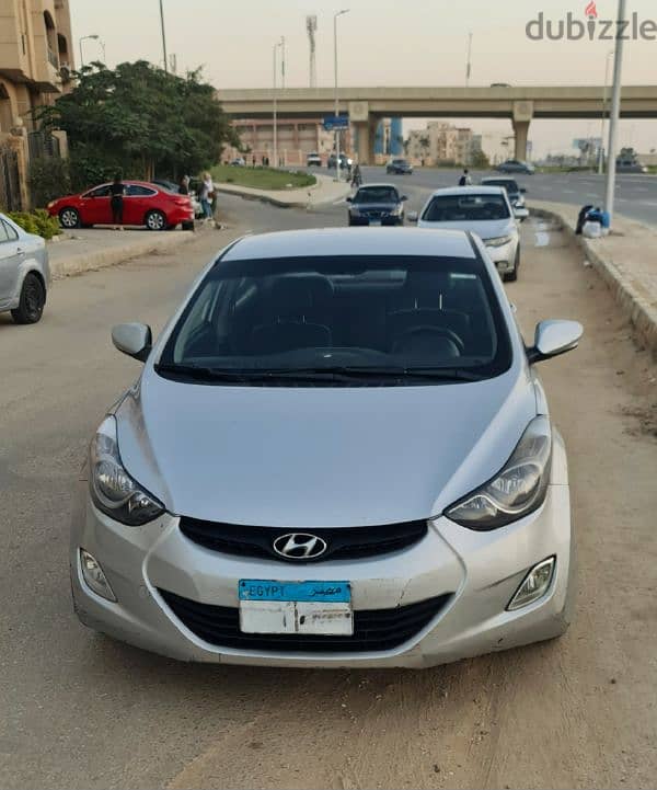 Hyundai Elantra 2013 3