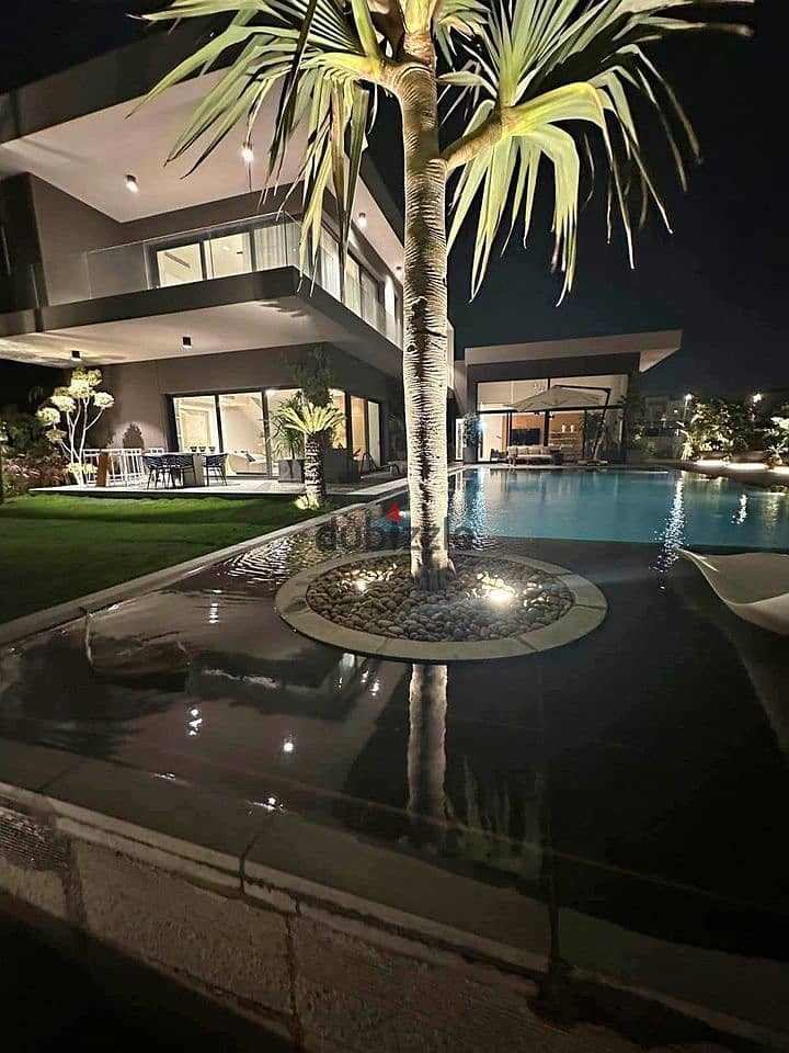 Villa For Sale 200M Prime Location in Swan Lake West Sheikh Zayed 7