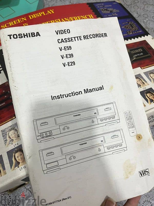 DVD Toshiba اصلي قديم يعمل بكفاءة مع الكتالوج والعلبة 5