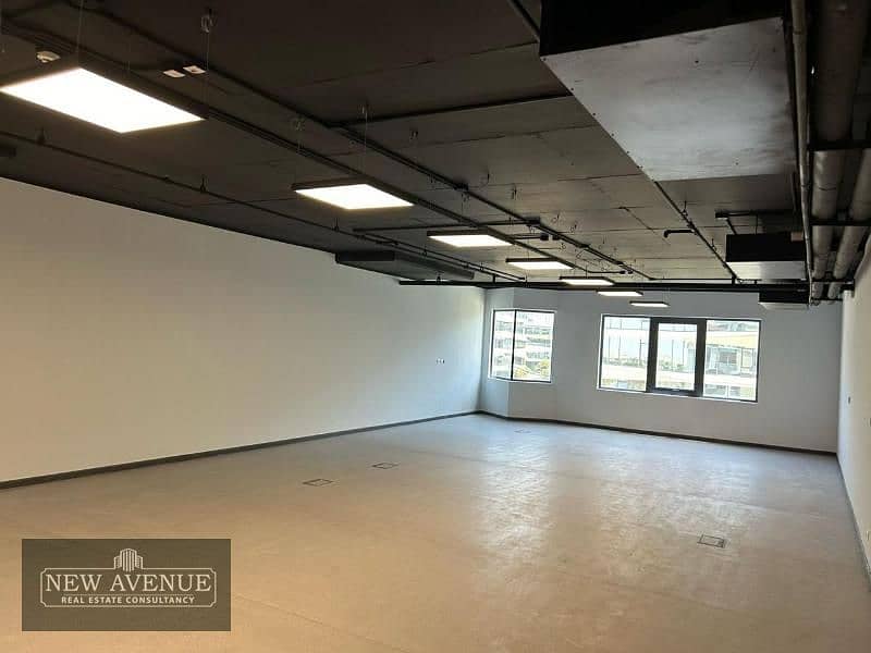 Office for Rent - 340 sqm - at Sheikh Zayed - MM-ES 087 3