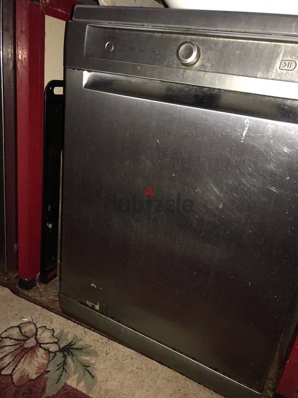 Ariston dishwasher 14 person 6 programs 2