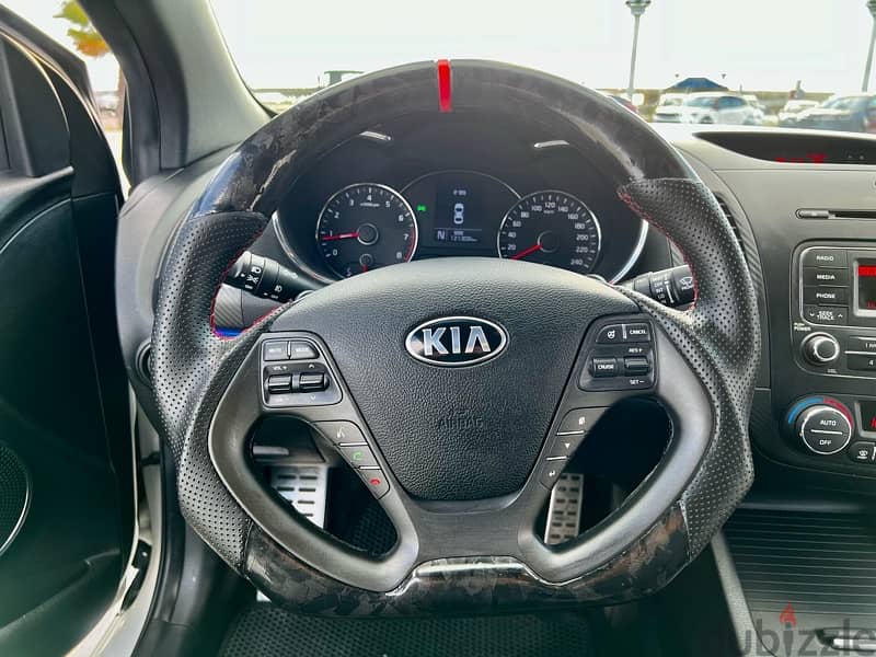 Kia Coupe GDI (1600 Turbo) 10