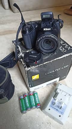 camera Nikon Coolpix 320 0