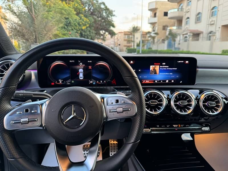 Mercedes-Benz CLA 180 2021 night package 3