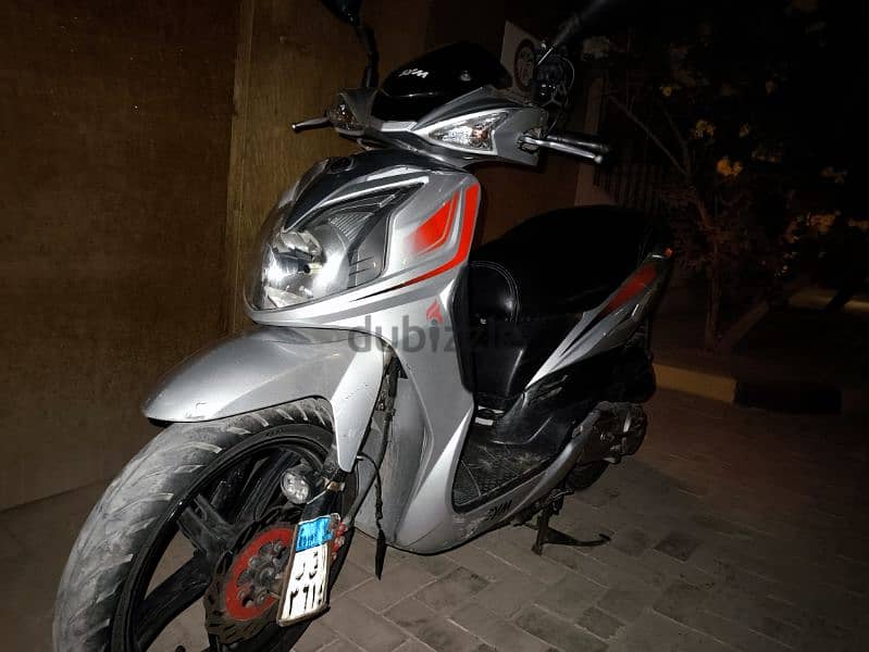 Sym Sr 150 اسكوتر 2