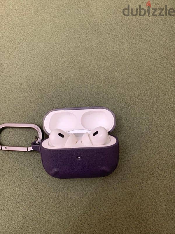 Apple Airpods pro 2 Used like new 5