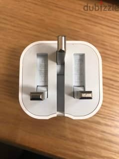 apple adaptor and cable for sale 0