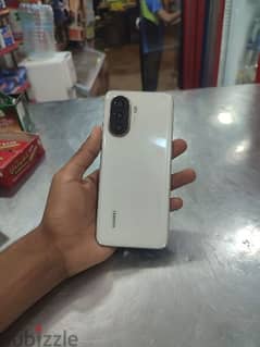 Huawei nova y70 0