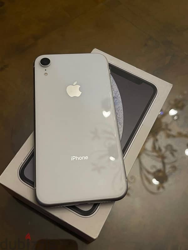 IPhone XR للبيع او البدال 8