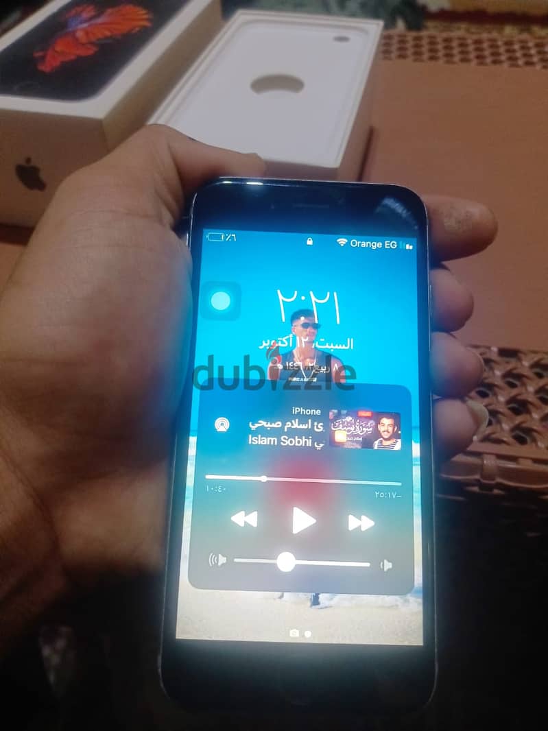 إيفون 6s بالعلبه 1