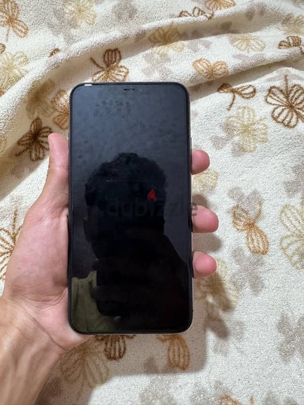 ايفون ١١ برو ماكس  iPhone 11 Pro Max 2