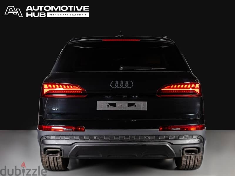 Audi Q7 2024 8