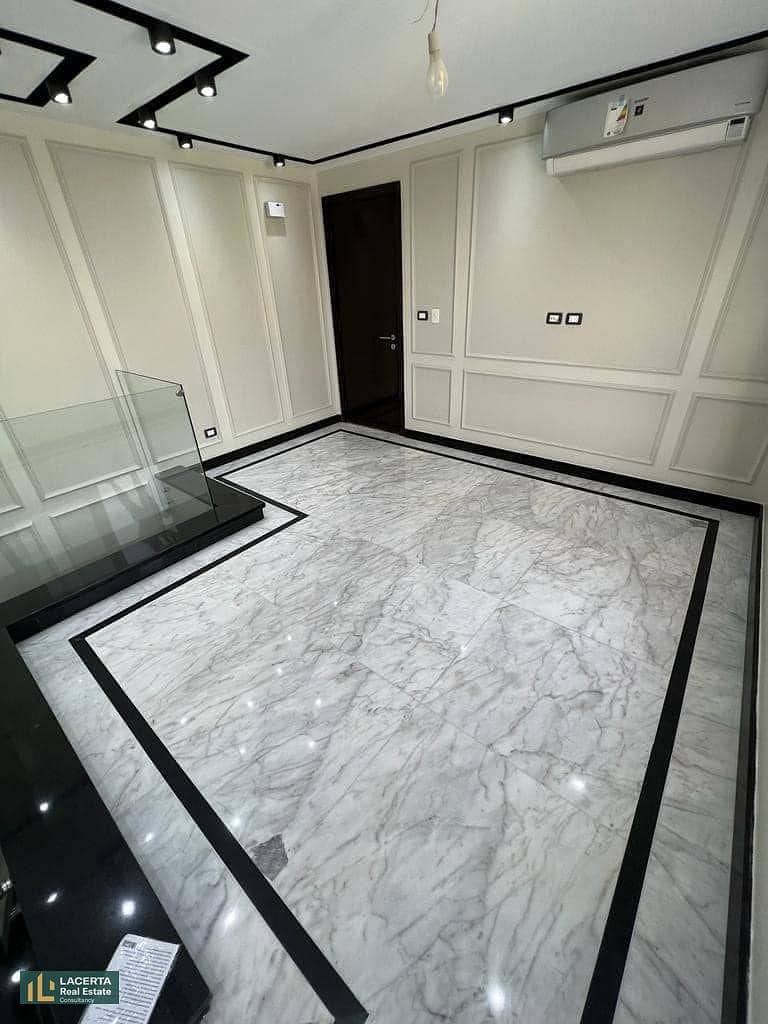 170 sqm ground floor apartment with garden for sale in El Patio Sola Direct compound on Suez in front of Madinaty Gate 3, in installments over 7 years 7