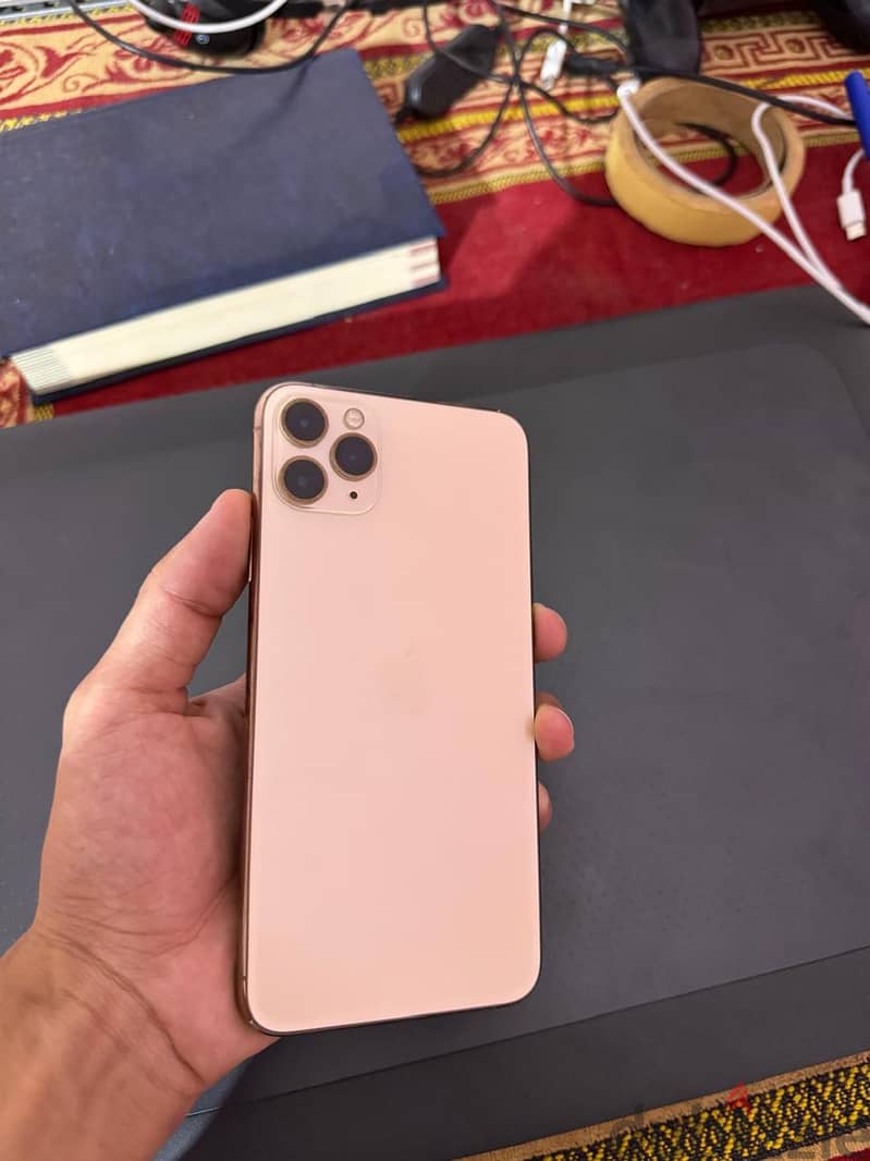 iphone 11 pro max ايفون11 برو ماكس 3