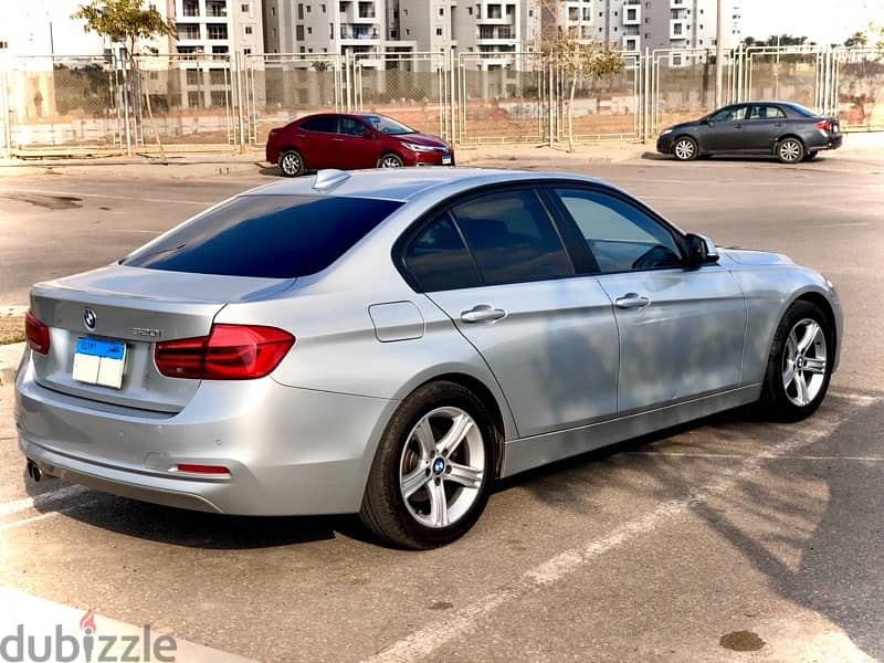 BMW 320 2018 Exclusive 2