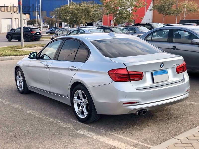 BMW 320 2018 Exclusive 3