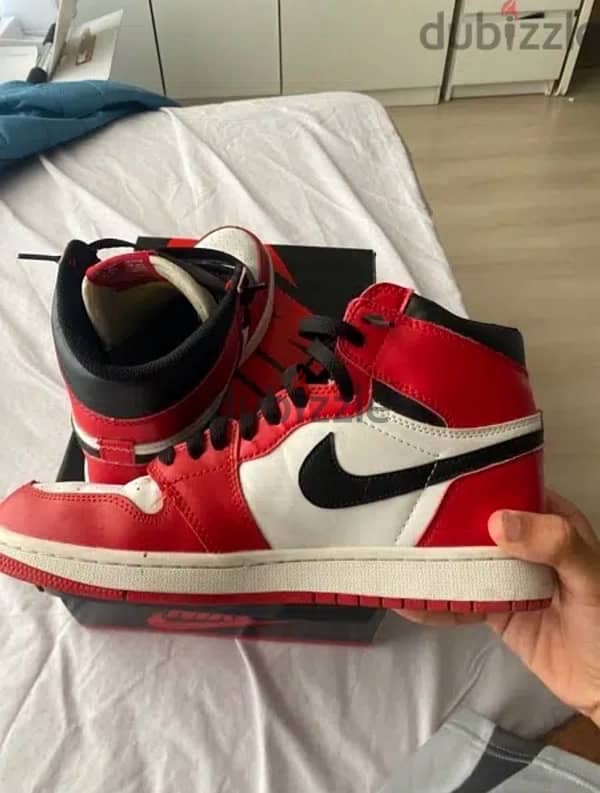 Jordan 1 Chicago Red 2