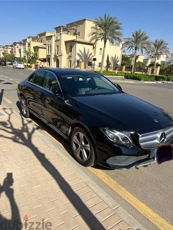 Mercedes-Benz E180 2017 0