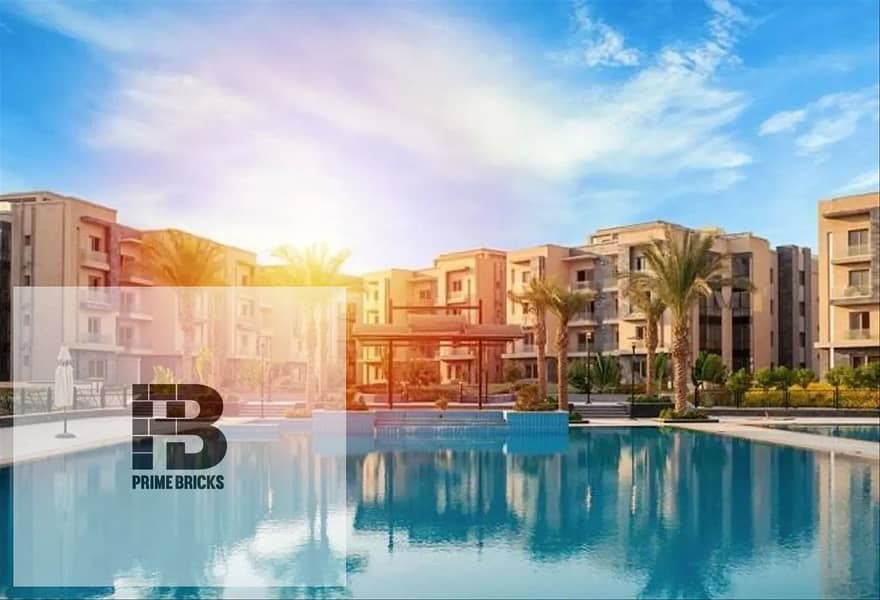 Ready to move in Galleria Residence Compound, located in the heart of the Golden Square, Fifth Settlement. This 125 sqm apartment  with a down payment 5