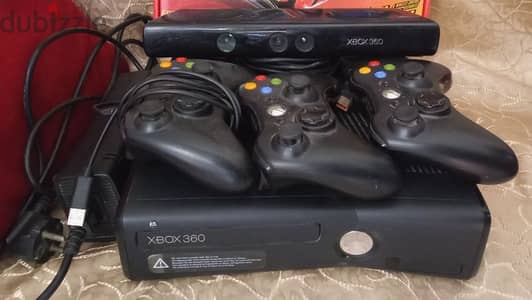 اكس بوكس 360معدل عليه ٧٠ لعبة ب٣ دراعات وكاميراxbox360