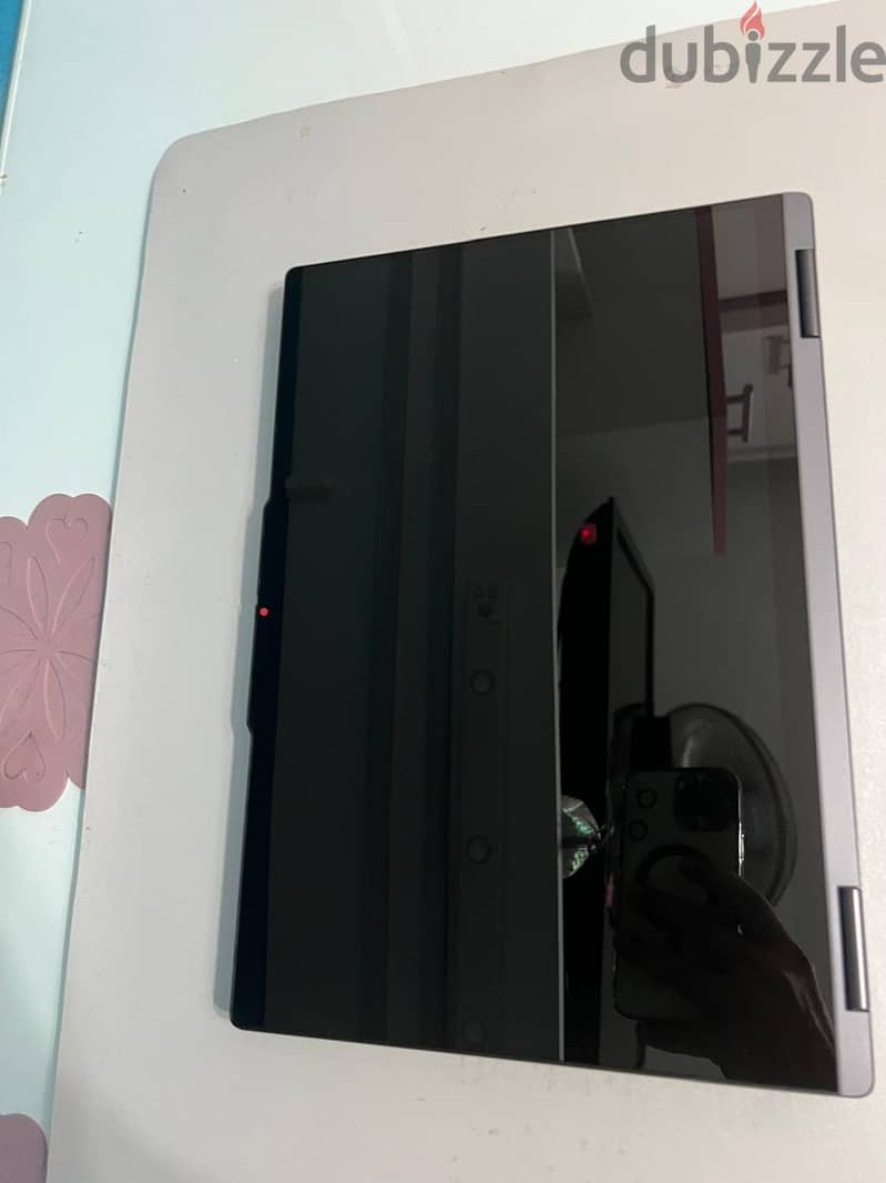 Lenovo Yoga 7 14IRL8 4