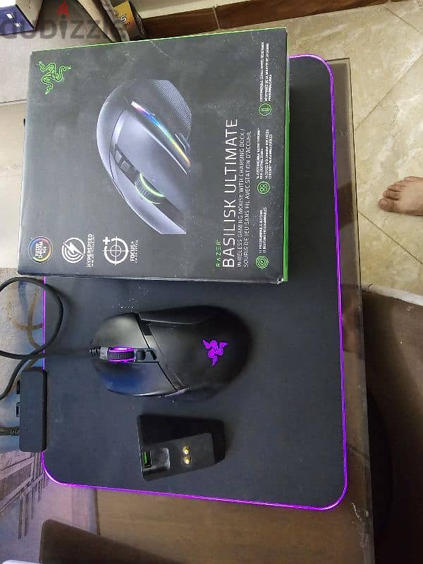 Razer Basilisk Ultimate wireless 8