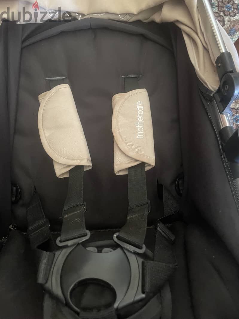 Mothercare stroller with car seat 8