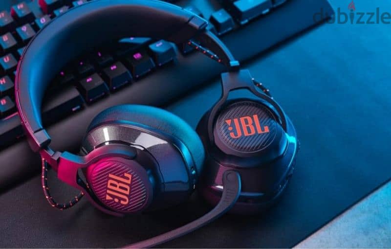 فخر صناعه jbl  كوانتوم 600 بميكروفون 2