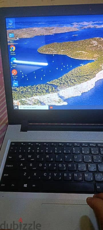 lenovo ideapad 110. core I3 6g 8G ram 2