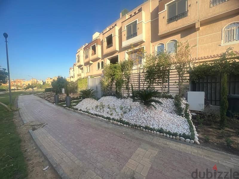 فيلا علي لاند سكيب في كمبوند قطامية جاردنز Katameya Gardens 3