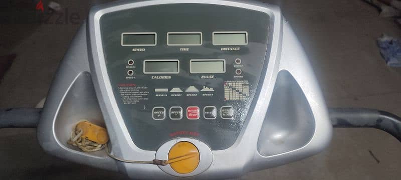 Treadmill  (KMT-1108B10)مشايه كهربائيه منزليه 4