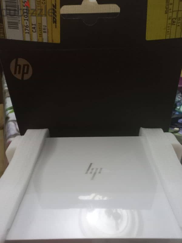 HP Elite Dragonfly Intel Core i7 i7-8565U Hybrid (2-in-1) 5