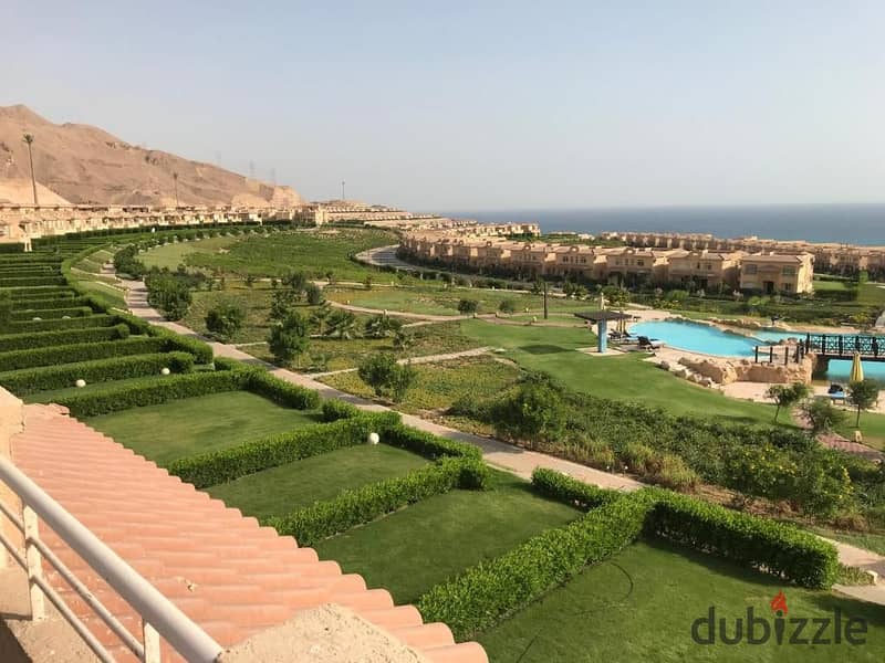 Super Luxe finished chalet, first row on the sea, for sale in installments in Telal El Ain Sokhna, 145 meters, 3 rooms, ready for inspection, Telal El 5