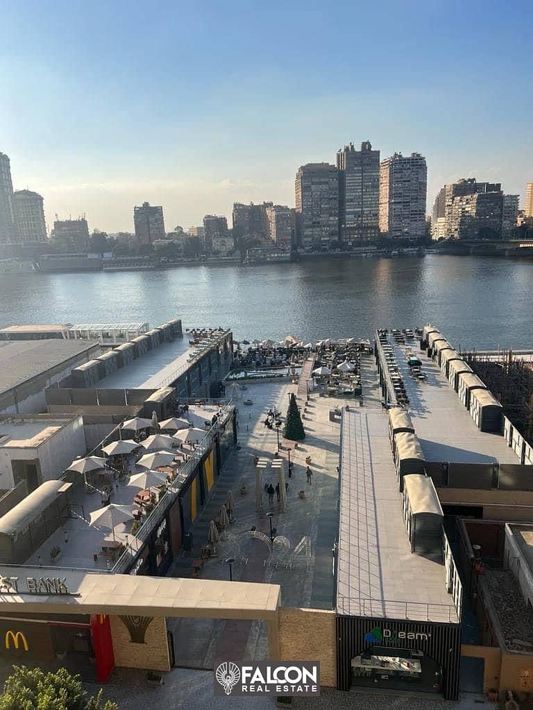 Panorama view on the Nile Hotel apartment for sale furnished prime location on Maadi Corniche next to Hilton in installments over 5 years REVE DU NIL 10