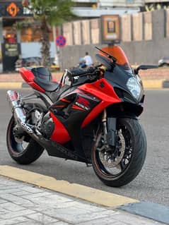 Suzuki Gsxr 1000 K8 0