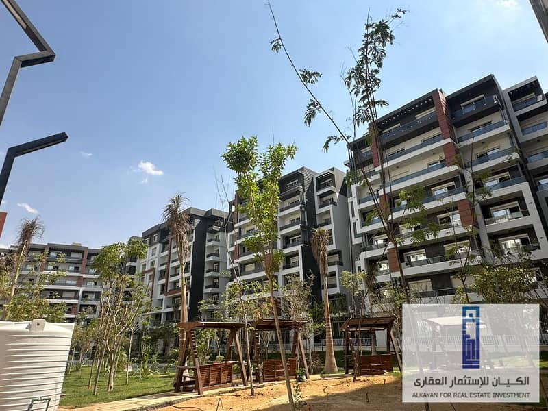 Apartment 135 m, immediate delivery, in installments, finished with air conditioners and kitchen in La Capital Compound 0