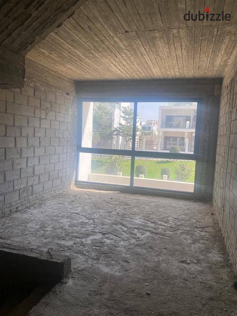 Town House for sale ready to delivery in Al Marasem Fifth Square Compound 4