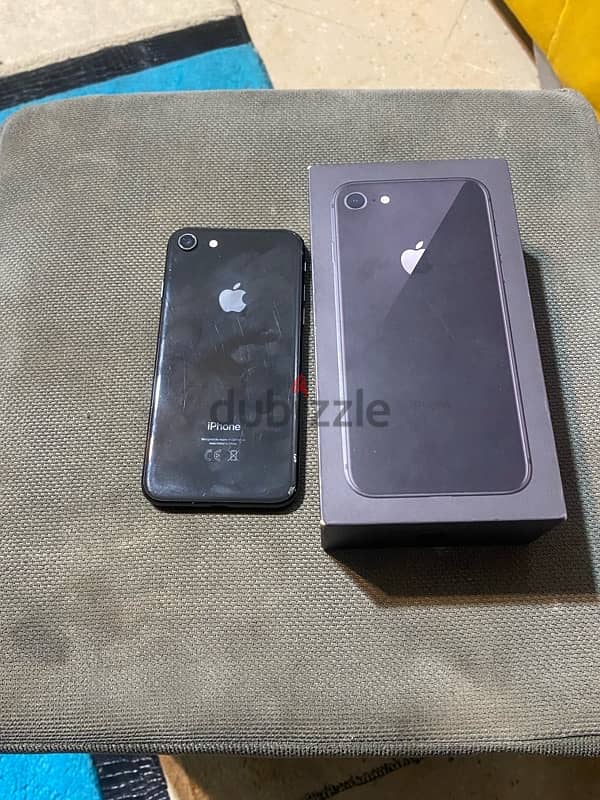 iphone 8 استعمال خفيف 1