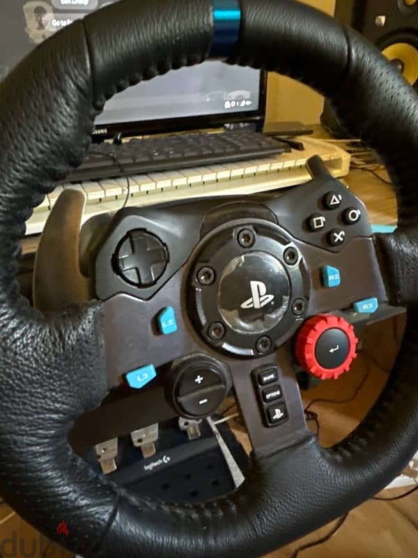 logitech G29 steering wheel - Mint Condition 3