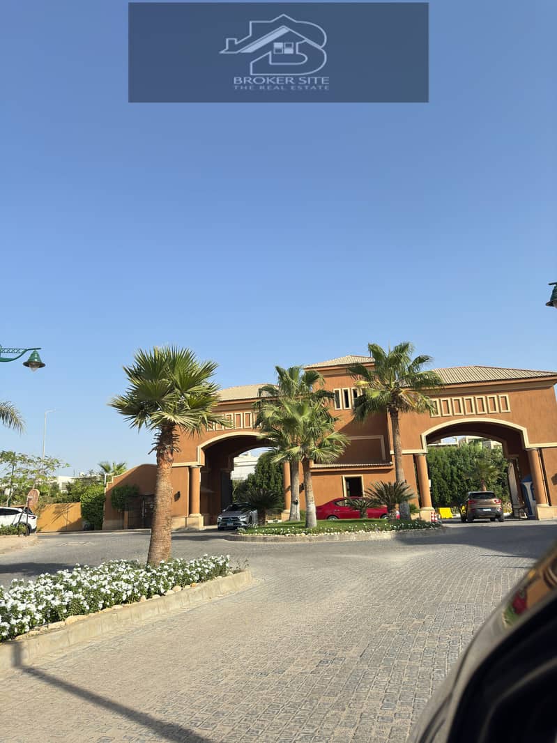 Villa for rent in Royal Meadows Compound, Sheikh Zayed 2