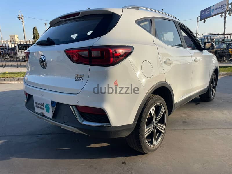 MG ZS - 2020 - WHITE - 74.500 KM - ALL FABRIC - LICENSE END JULY/2027 4