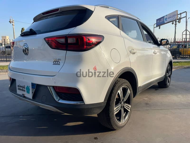 MG ZS - 2020 - WHITE - 74.500 KM - ALL FABRIC - LICENSE END JULY/2027 6