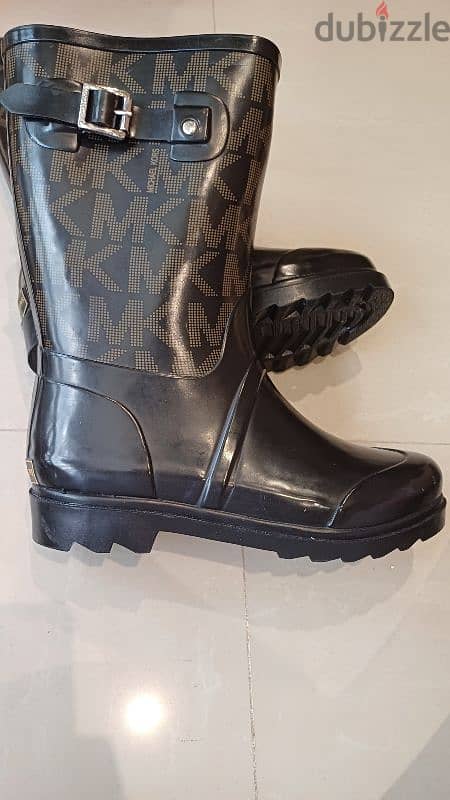 rain boot بوت مايكل كورس 1